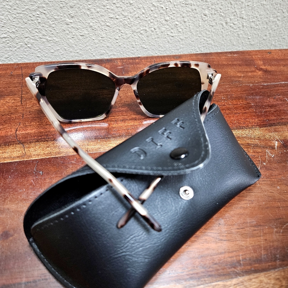 NEW VERA Diff Eyewear Sunglasses with Pink/ Yellow Polarized Lenses - Picture 12 of 12
